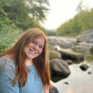 Meet your Posher, Alyssa